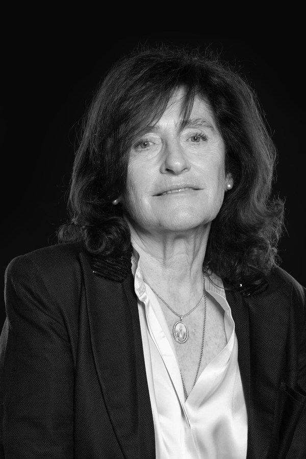 Dr. Elizabeth A. Ouellette, MD